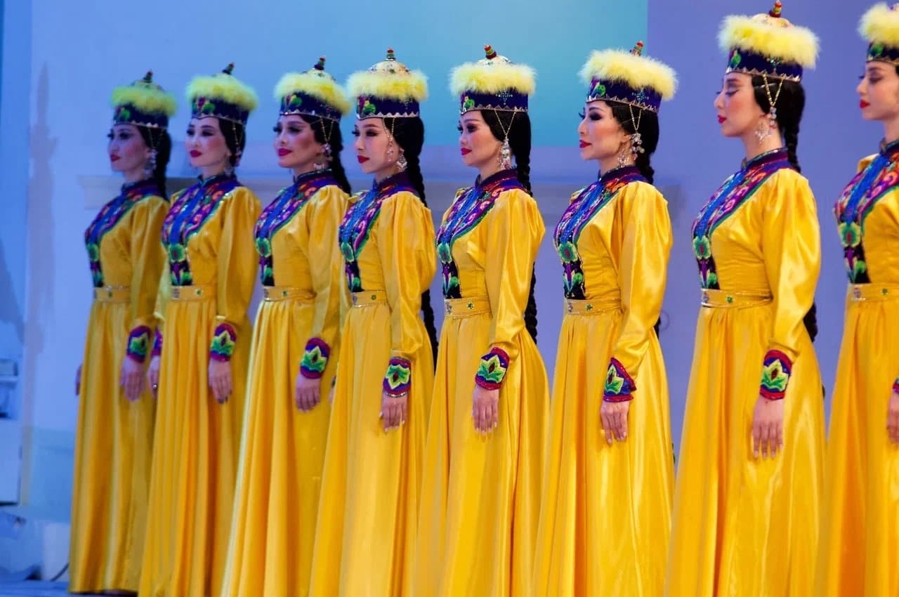 Ансамбль песни и танца «Тюльпан». Золотой фонд (Филармония)