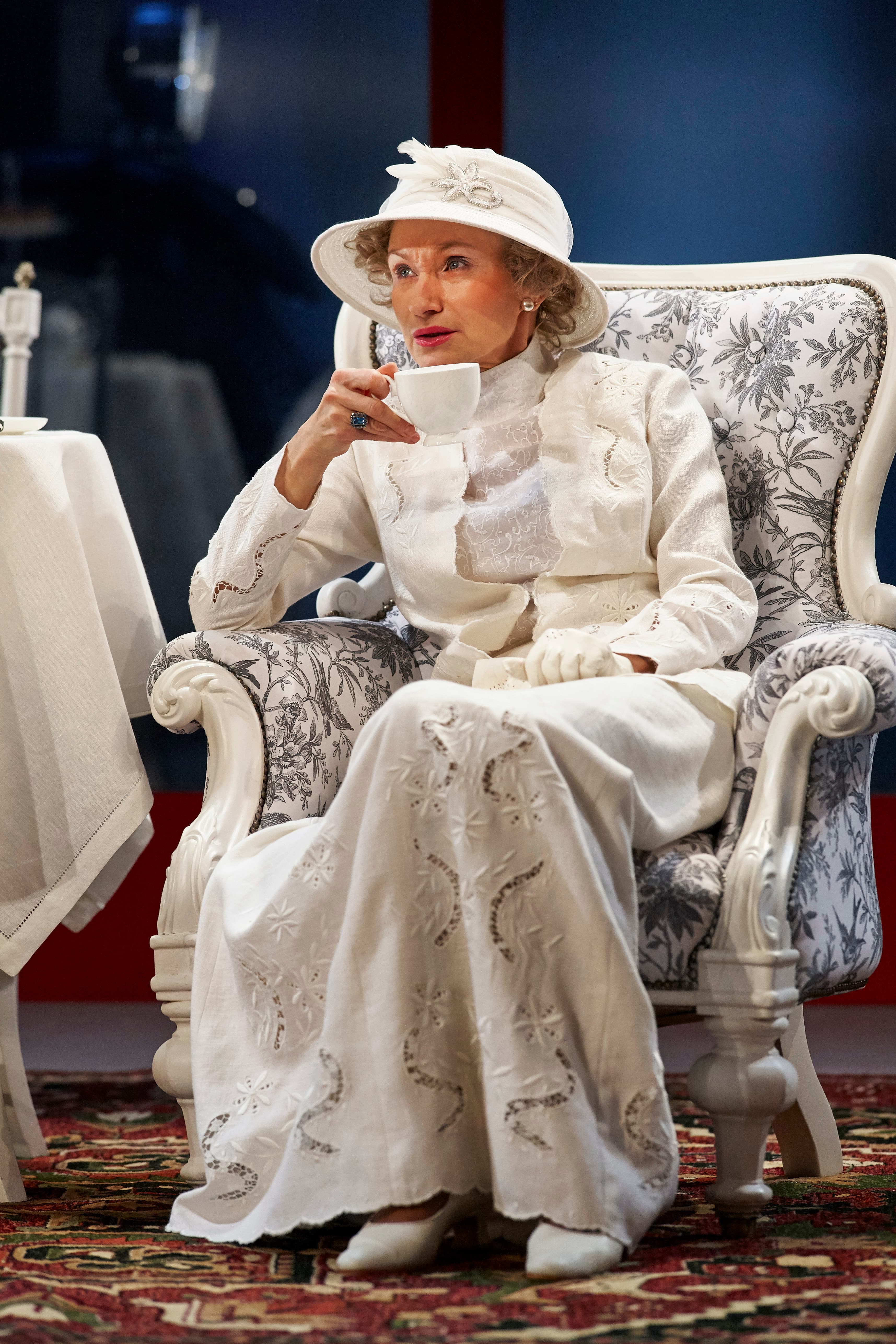 Пигмалион (Театр им. Вл. Маяковского. Основная и Малая сцены)