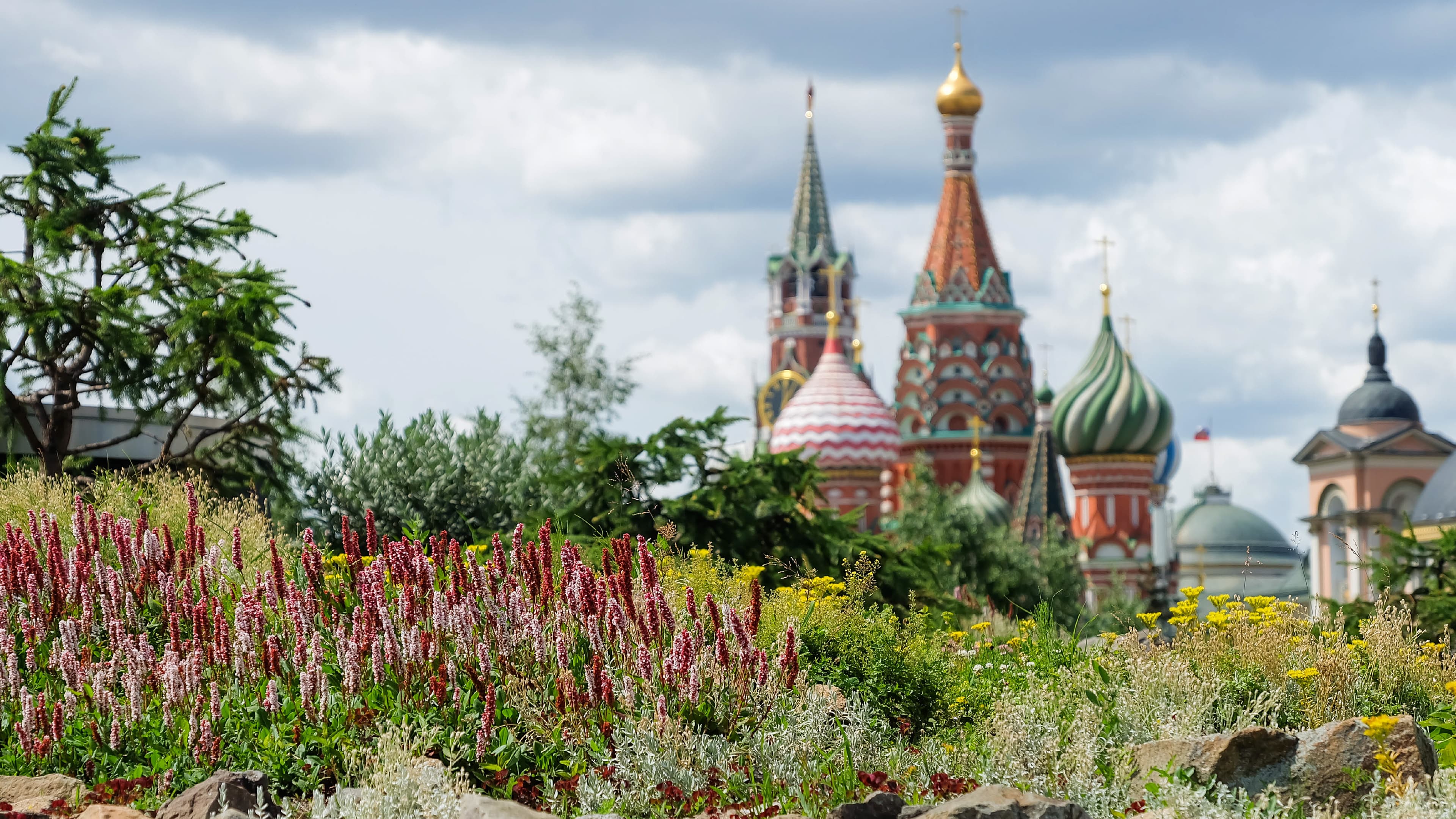 Парк «Зарядье» — Красная площадь (Зарядье)