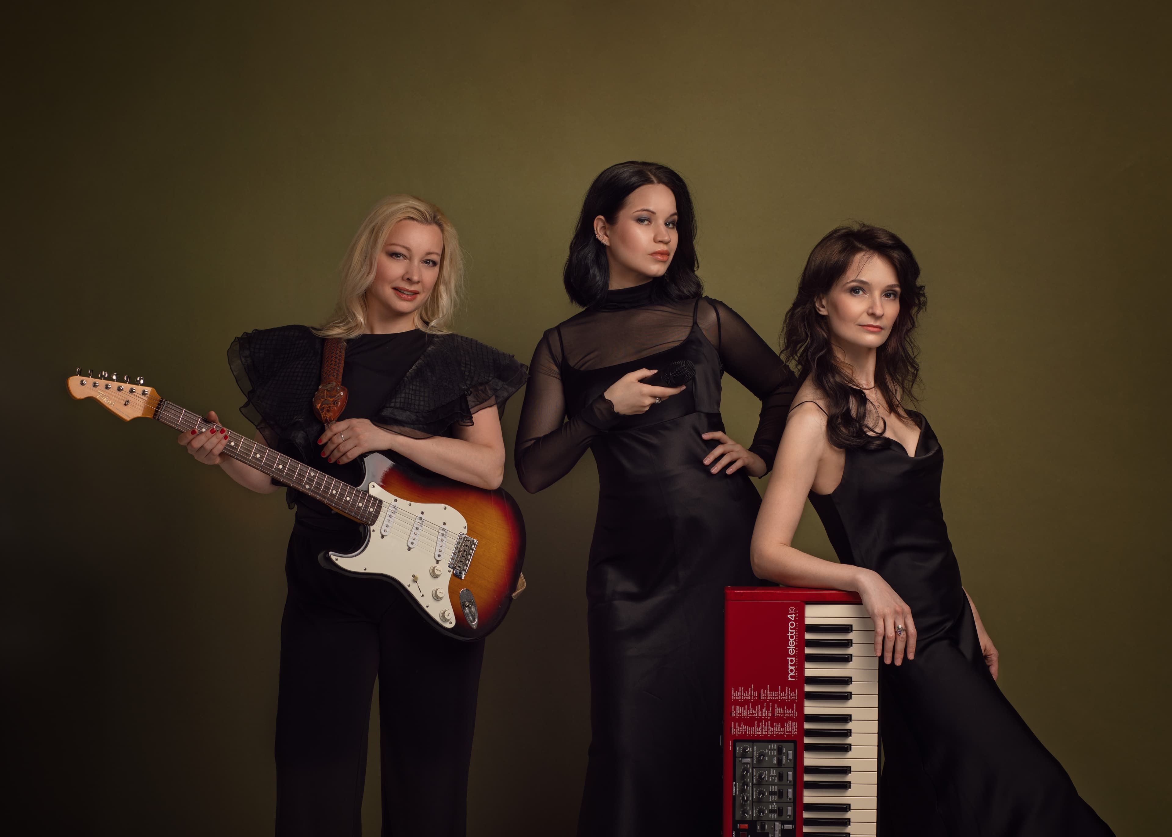 Soul Sisters. Lena Shery & Алена Компанец & Ксения Федулова (Rhythm & Blues Cafe)